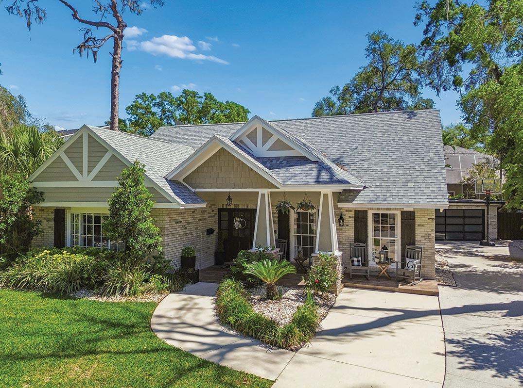 Charming 5 Bedroom Pool Home + Detached Office